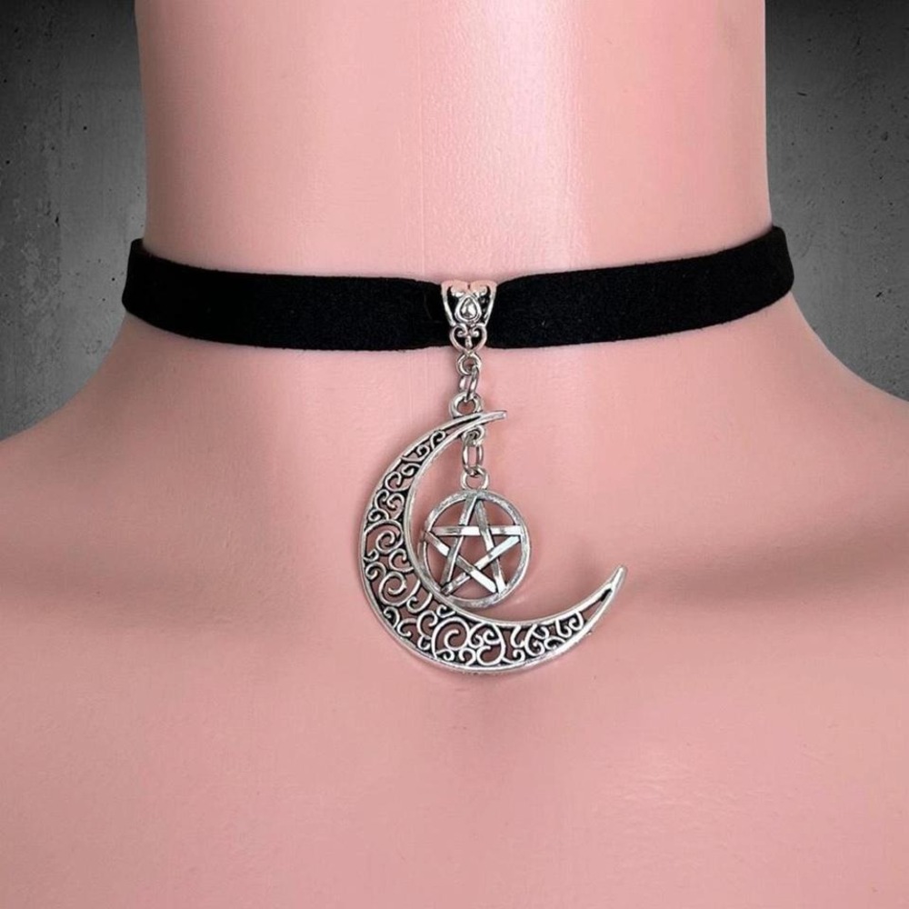 Witchy ornate crescent moon pentagram star pendant choker